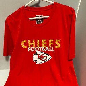 Kansas City Chiefs Arrowhead Logo Large T-shirt